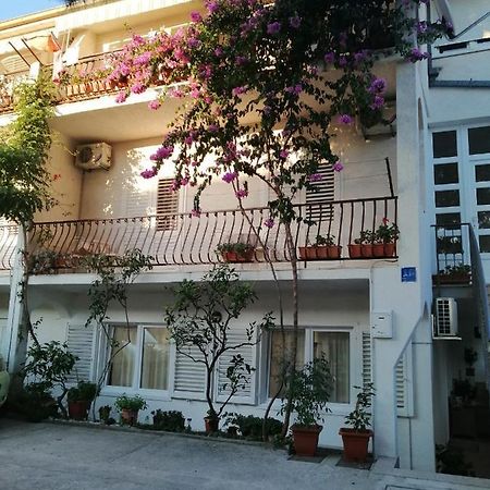 Apartmani Marivo Baska Voda Exterior photo