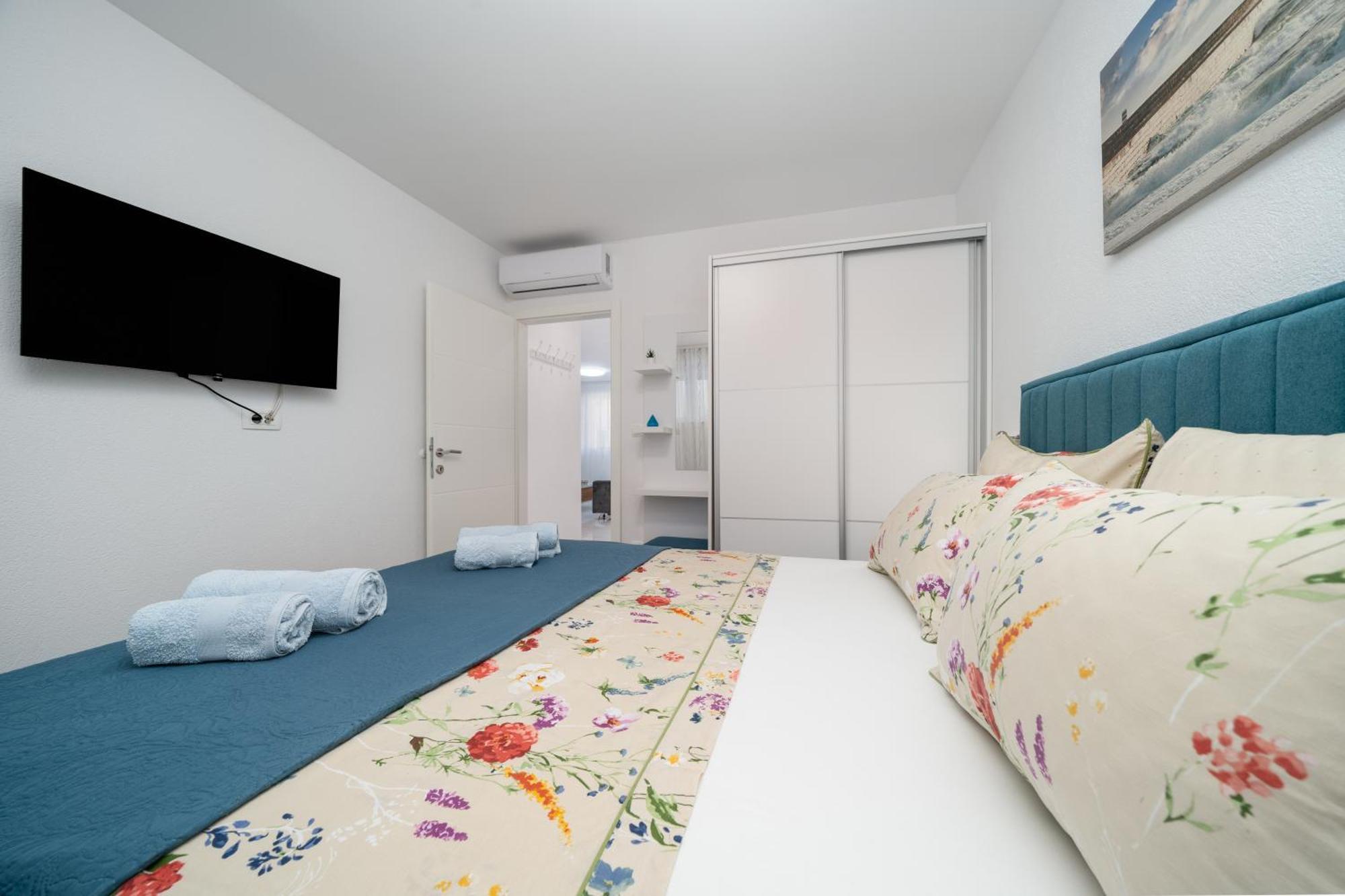 Apartmani Marivo Baska Voda Exterior photo